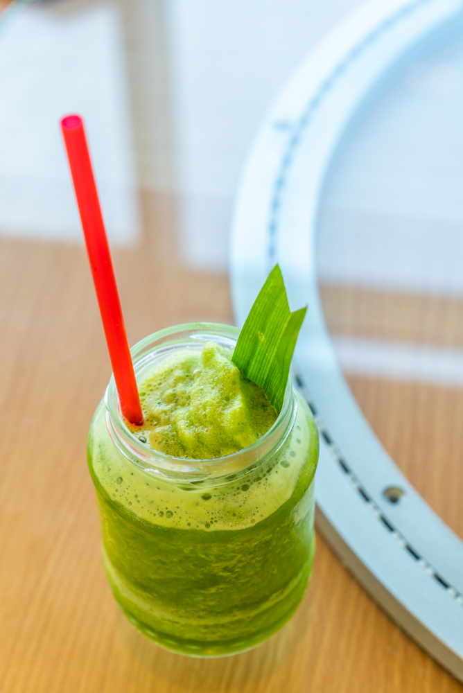 Tropical Kale Smoothie